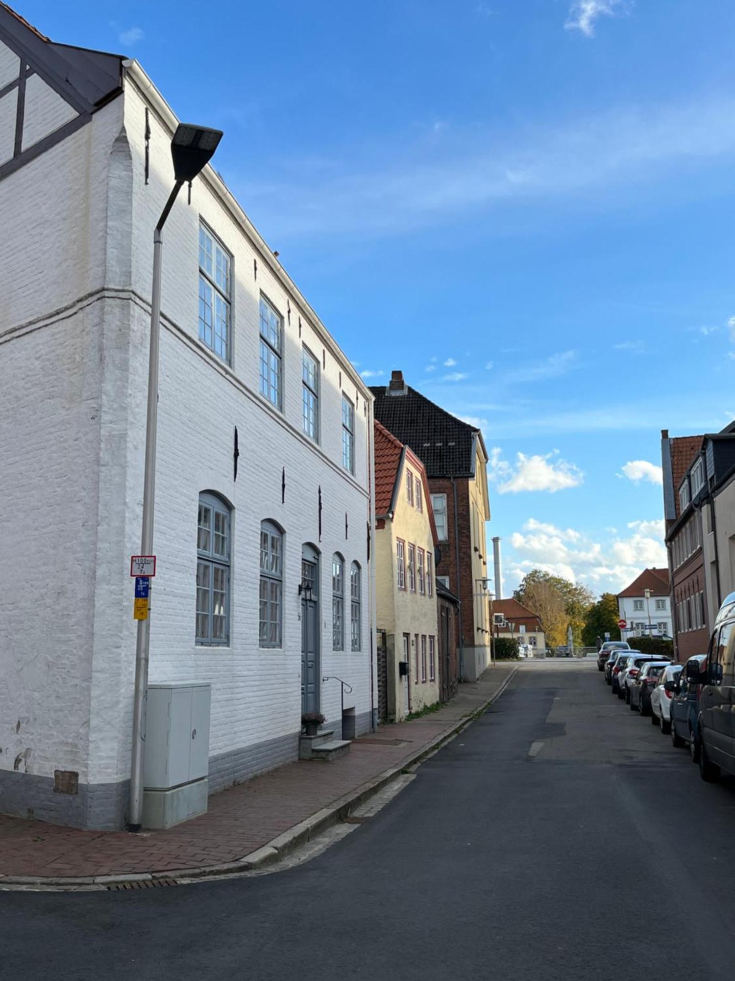 Lykkefund - Ferienwohnungen In Hafennaehe Glückstadt Exterior foto